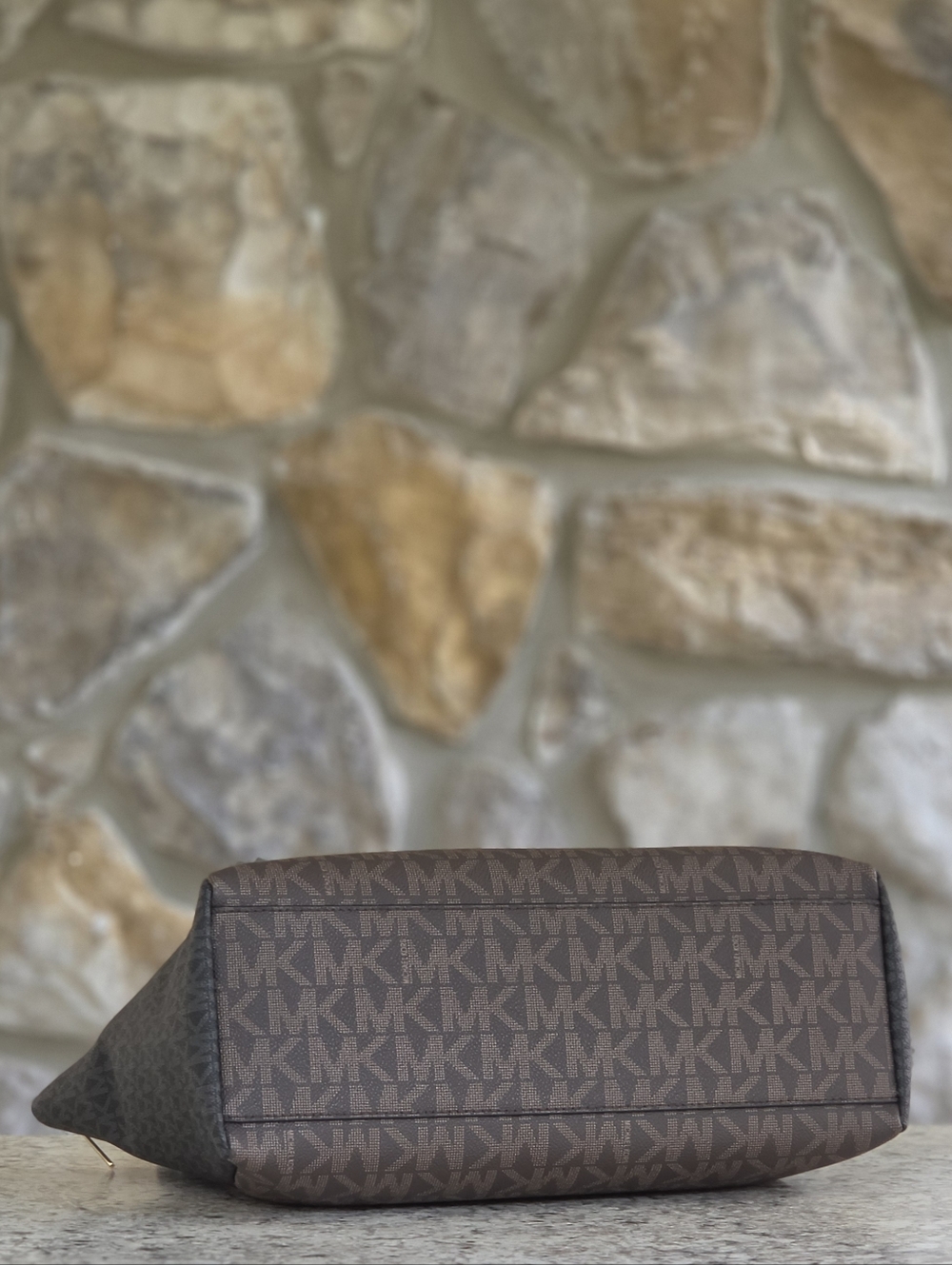 Michael Kors Coraline Logo Large Shoulder Bag - Picture 4 of 11